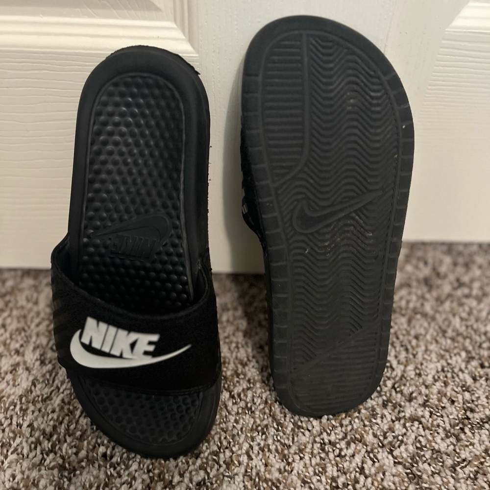 Nike Black Slide Sandals